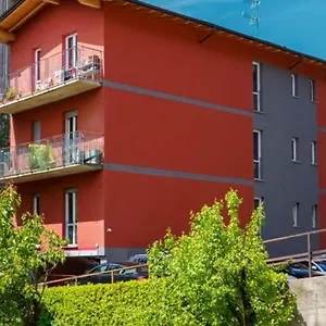  Apartment The Orange Housing In Italien